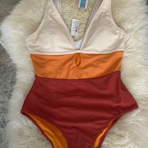 Cupshe L one piece swimsuit